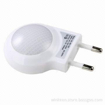 EU Plug Micro Charger with 5V 1A for Apple's iPhone, Smartphones